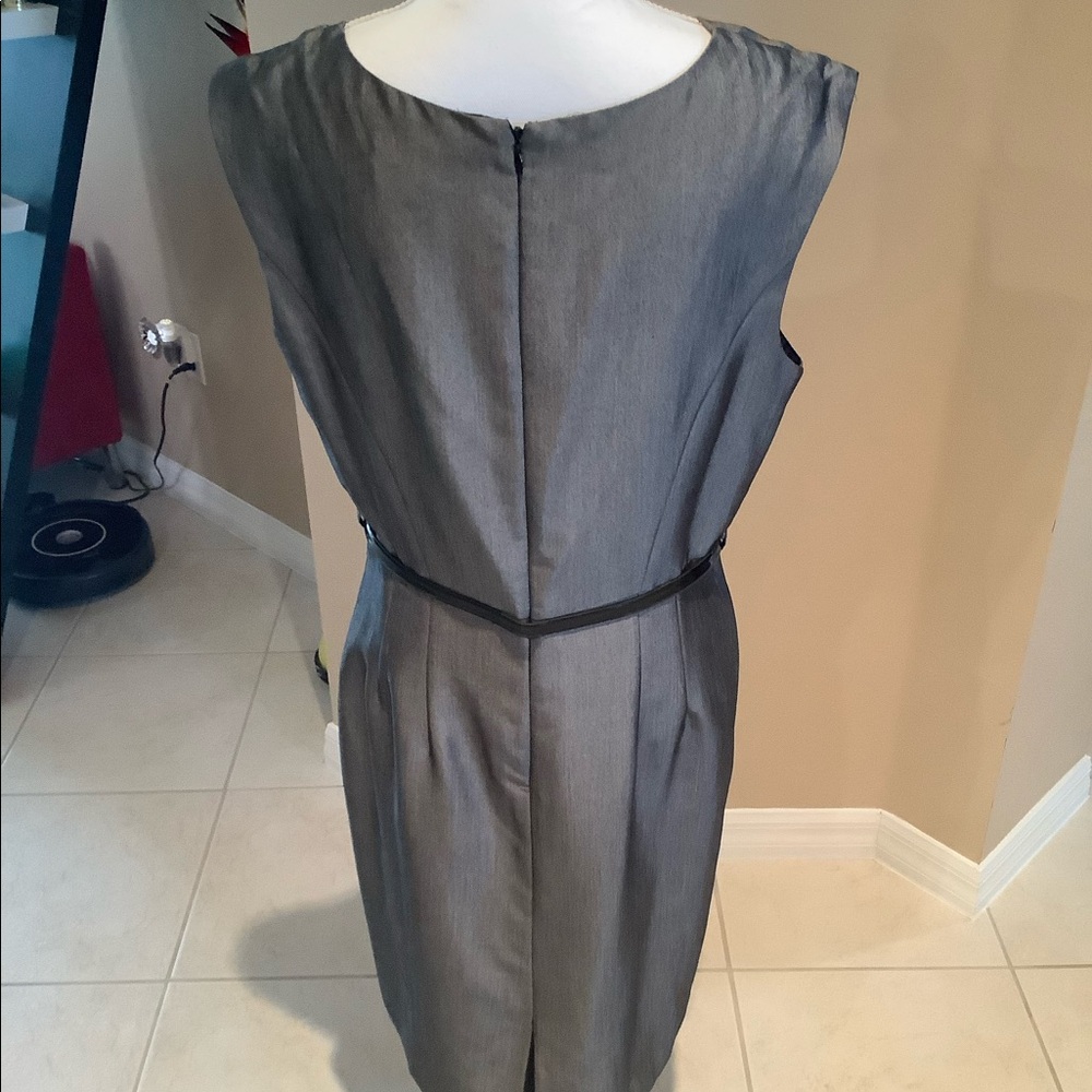 Studio I Dress - Picture 5 of 5